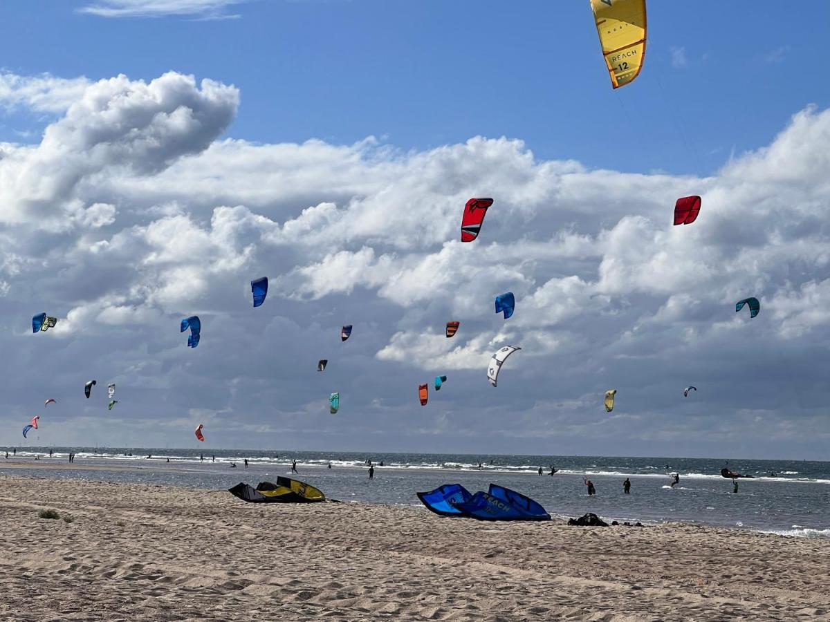 Отель Etoile Aan Zee Враувенполдер Экстерьер фото